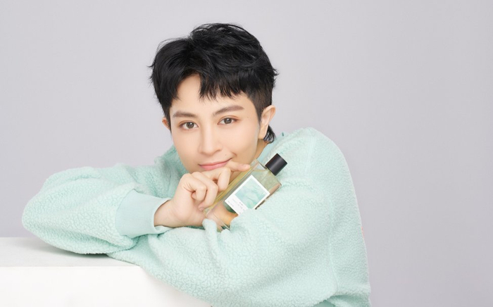 Gil Lê đã có thương hiệu nước hoa riêng, mùi hương liệu có khiến dân tình mê mẩn? Ảnh 2