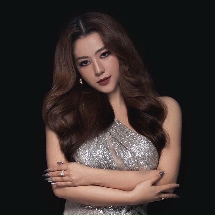 Tricy Nguyễn - Bóng hồng góp phần phát triển làng livestream Việt Nam 