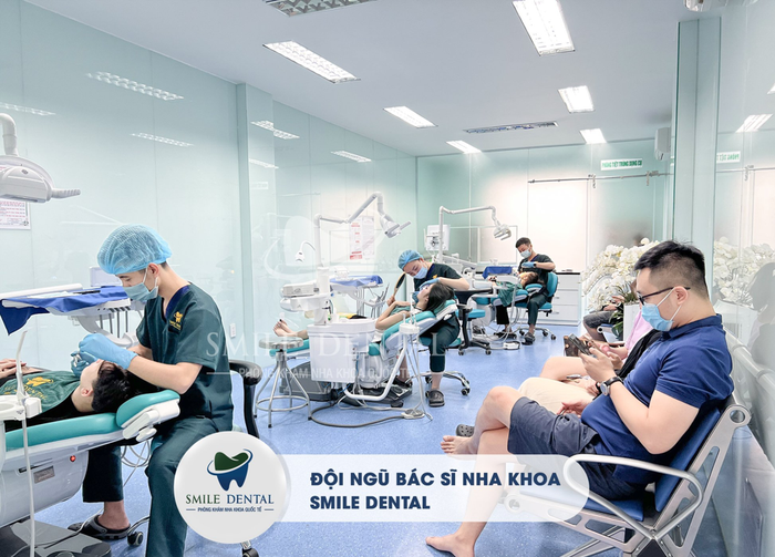 Phòng làm răng vô trùng, thiết bị chuyên nghiệp tại Nha khoa Smile Dental