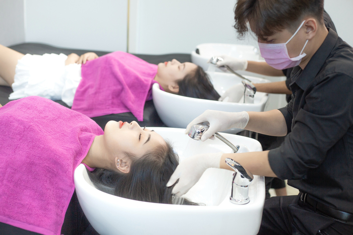 Có thể thấy nhu cầu làm đẹp, đặc biệt trong các dịch vụ Nails - Hair - Spa vẫn đang tăng cao, cho thấy tương lai tăng trưởng tốt của ngành làm đẹp nói chung và của hệ thống Zema nói riêng.