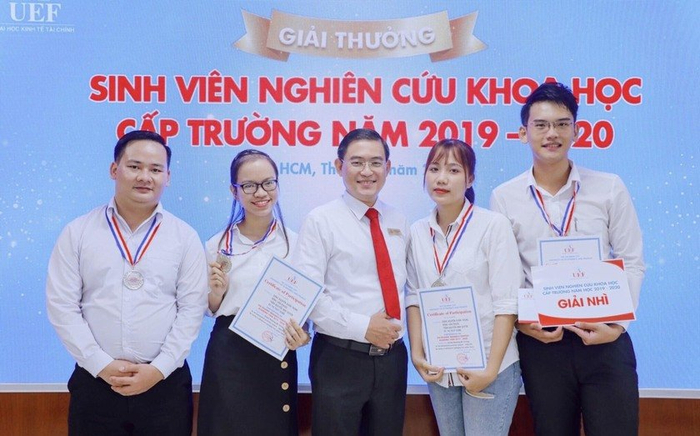 Có gì trong hành trang của một tân cử nhân chinh phục thành công nghề nghiệp? Ảnh 2
