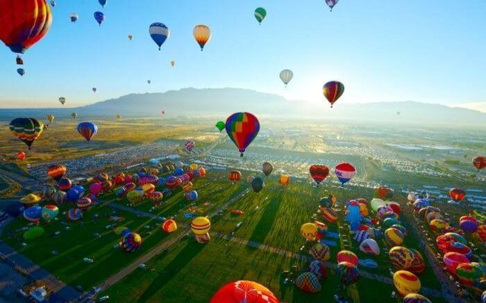 Đà Nẵng mở lại đường bay quốc tế, 'chơi lớn' với ngày hội khinh khí cầu Ảnh 2