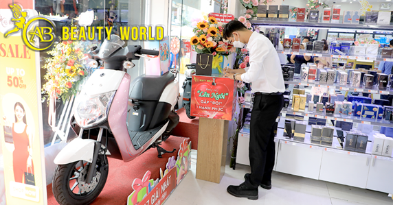 17 giải nhất - Xe máy điện Honda