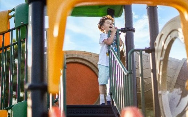 Tuổi thơ trọn vẹn cho con ngay dưới thềm nhà Ảnh 2