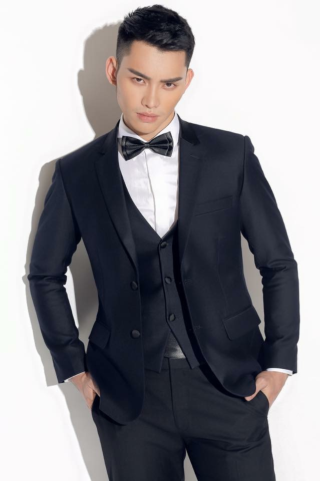 MC Mạnh Khang gây sốt bởi vẻ đẹp điển trai không góc chết 