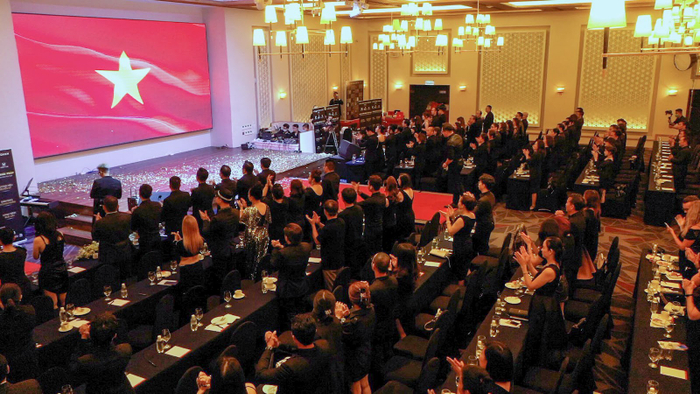 Chương trình với sự góp mặt của hơn 200 doanh nghiệp tại “Show Trình Diễn Giải Pháp Truyền Thông Giao Thương Điện Ảnh Tích Hợp” diễn ra vào ngày 22.05.2022&nbsp;