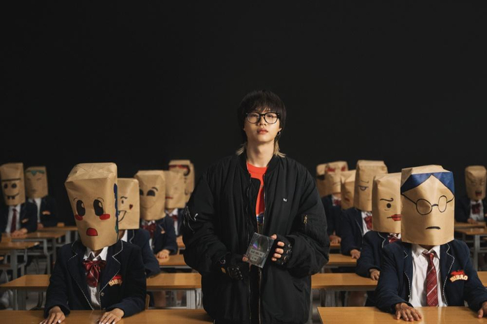 Low G trong MV Người Đi Bao