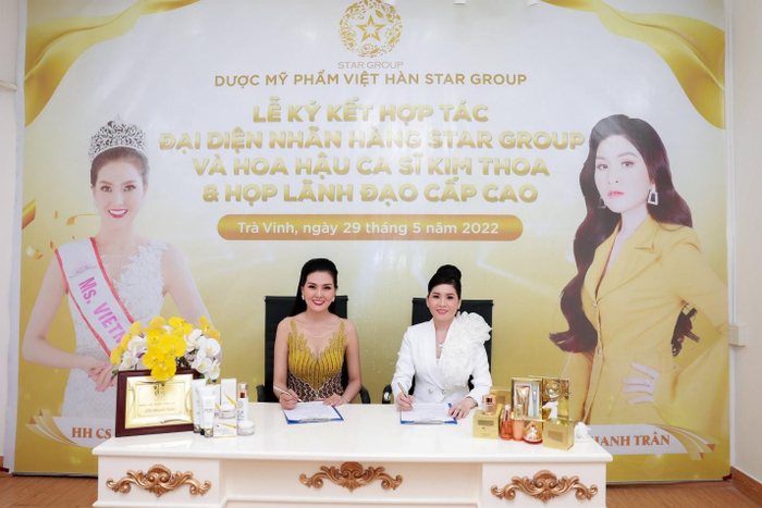 CEO Khanh Trần và Hoa hậu – ca sĩ Kim Thoa kí kết hợp đồng Đại sứ thương hiệu Star Group