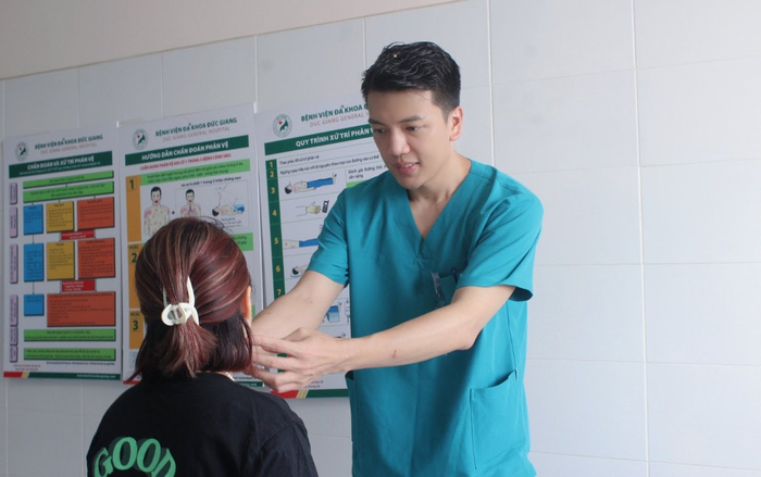 Ths. BSCK2 Cao Ngọc Duy tiết lộ 2 sai lầm cần tránh khi nâng mũi để sở hữu chiếc mũi đẹp, bền vững và tự nhiên nhất Ảnh 2