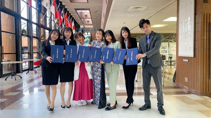Sự nghiệp của cậu sinh viên năm nào giờ đây đã trở nên rạng rỡ