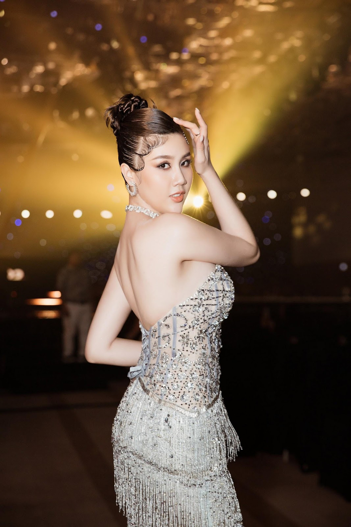 “Bà chủ” M.Night luôn cố gắng tạo nên những trang phục thoải mái nhất và đẹp nhất để dành cho phái nữ.