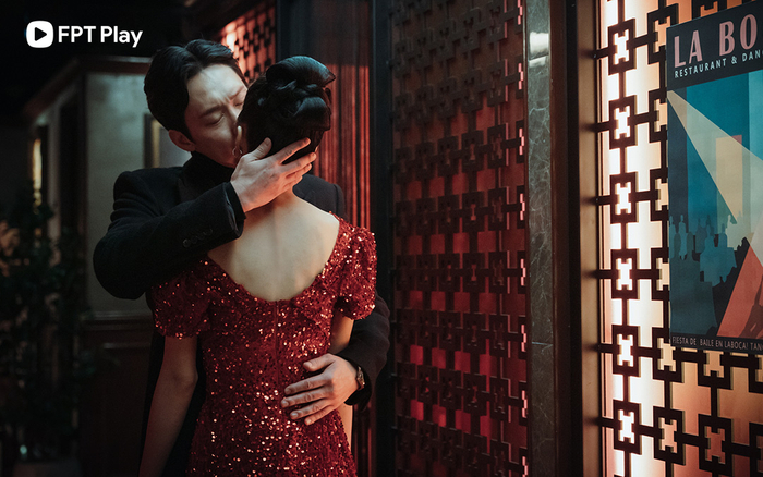 'Thiên Nga Bóng Đêm' và sự tương đồng với vụ ly hôn đắt đỏ bậc nhất Châu Á Ảnh 2