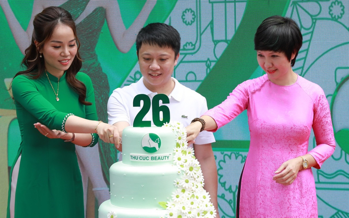 Thu Cúc và hành trình 26 năm nâng tầm nhan sắc Việt Ảnh 2