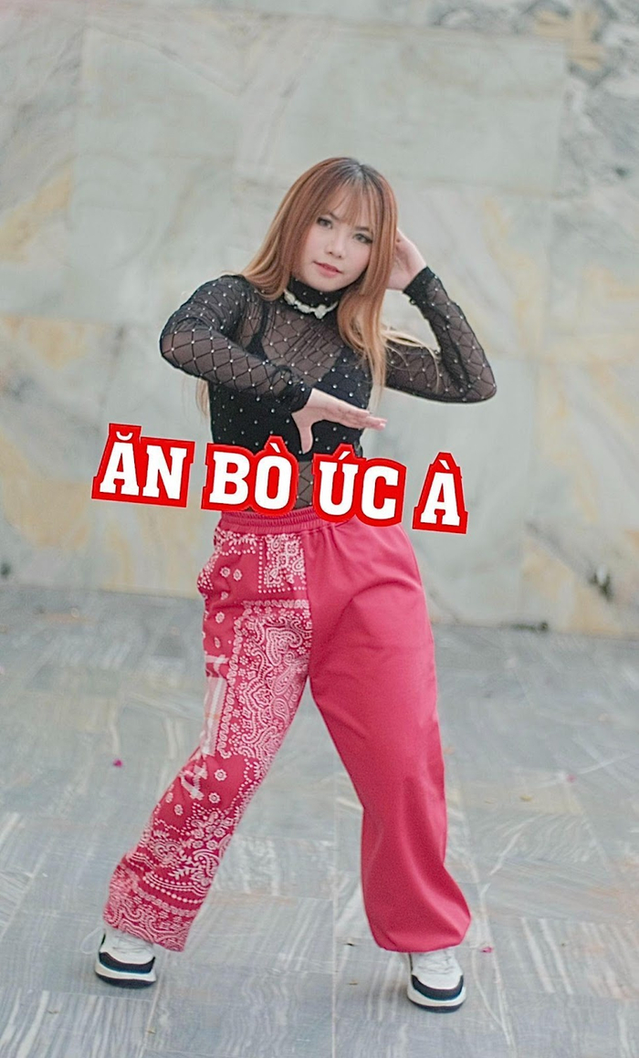 Hot TikToker đang đua nhau 'đu' trend nhảy 'lật tay' Ảnh 2