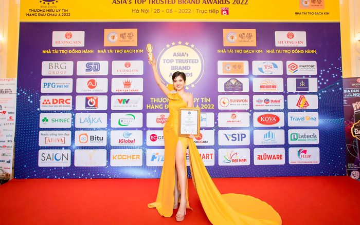 Ceo Đậu Thị Trinh đưa Đông Y Lan Chi lọt top 10 Thương hiệu uy tín hàng đầu Châu Á 2022 Ảnh 2