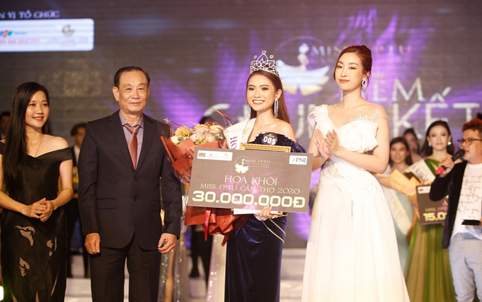 Zoom vào thế giới học đường ĐH FPT: Sự kiện quanh năm, sống khép kín, dè dặt đến đâu cũng phải năng 'bung lụa' Ảnh 2