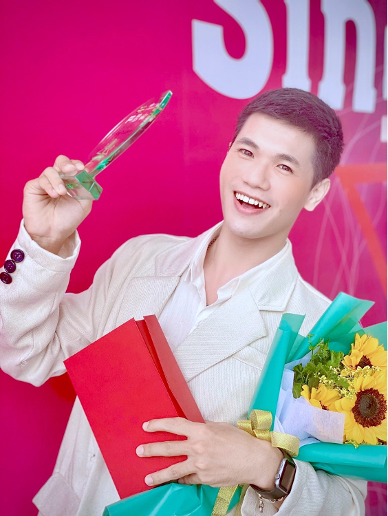 Văn Hoàn muốn tìm cách khiến nhiều gen Z yêu thích cải lương hơn