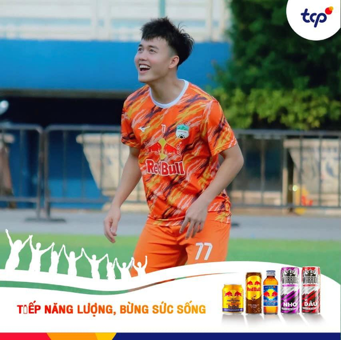 Với Tiến Đạt, “khi nào đuối quá cứ Red Bull, Warrior thẳng tiến là ok ngay!”