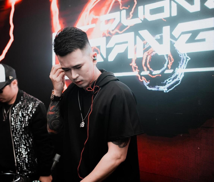 Dương Hoàng Vũ không ngừng mài mò, tìm hiểu để trau dồi thêm về chuyên môn cho bản thân.