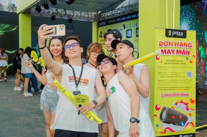 Hòa mình vào âm nhạc tại music concert