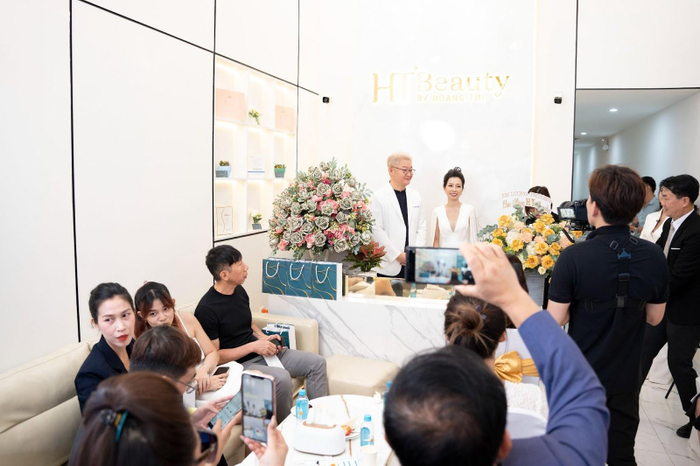 10 năm đưa thương hiệu viện thẩm mỹ HT Beauty vượt lên mọi giới hạn Ảnh 4
