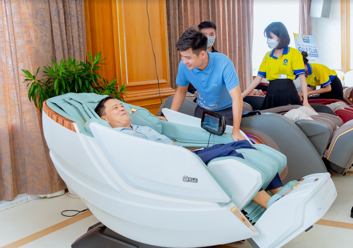 Thương hiệu ghế KLC dịch vụ chăm sóc khách hàng
