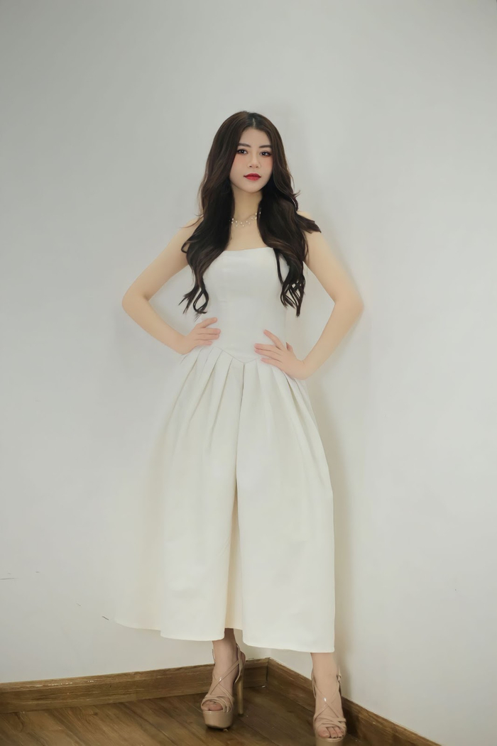 Xinh đẹp & tài năng, Huyền Huyền được hứa hẹn là sẽ bứt phát tại đêm Gala 2022. 