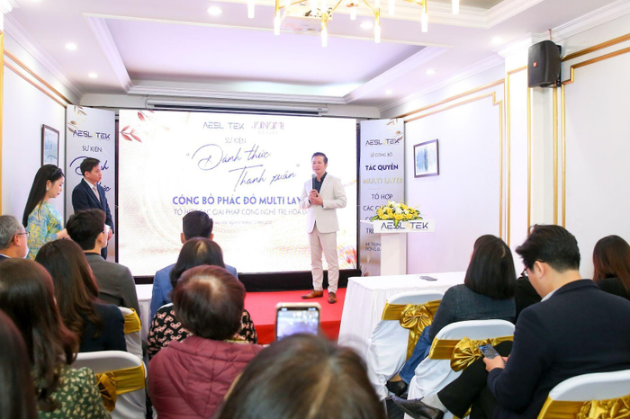 Nhà đầu tư và tư vấn chiến lược của AesLatek Shark Phạm Thanh Hưng chia sẻ và giao lưu với khán giả trong sự kiện