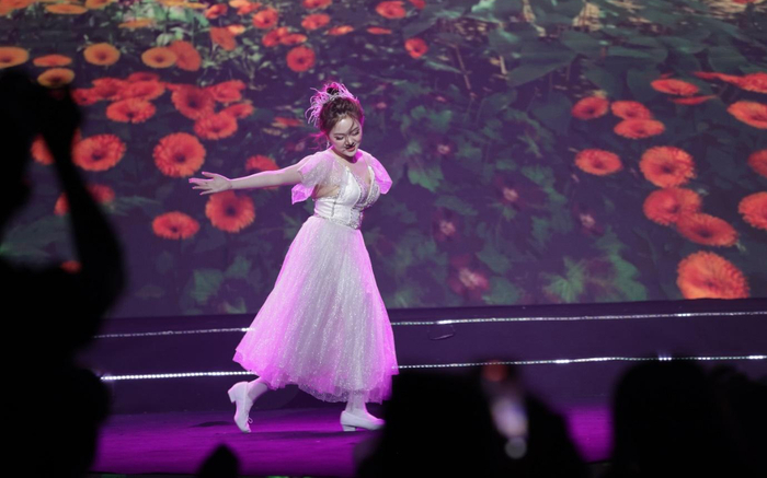 Nóng!! Bất ngờ trước phần trình diễn đầy bùng nổ của thí sinh Bigo Live Ảnh 2