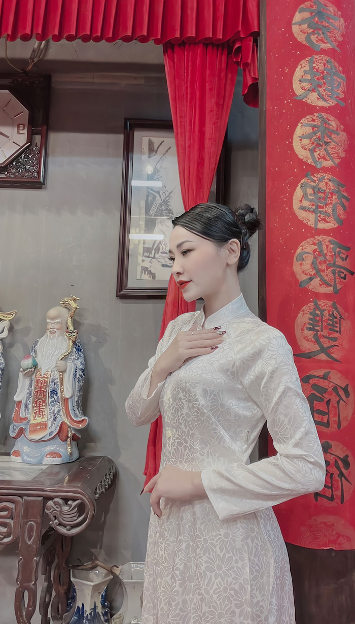 Nguyễn Hoàng Diệu Ngân muốn bảo tồn nét đẹp văn hóa tâm linh của người Việt Ảnh 2
