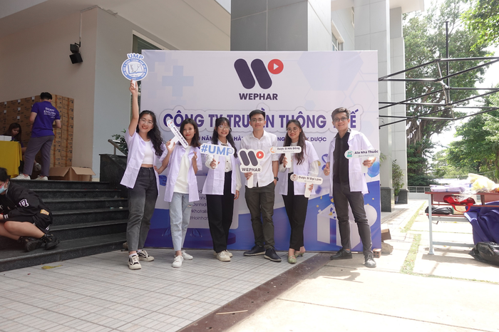 Kênh TikTok Dược sĩ Nhi Đồng - Giải pháp Marketing Chăm sóc sức khỏe và Dược Phẩm của Giám đốc MKT Tùng Pharma Ảnh 3