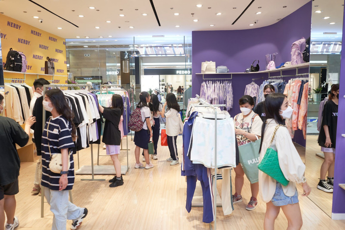 Thương hiệu thời trang Hàn Quốc NERDY khai trương pop-up store đầu tiên tại Việt Nam ở Vincom Đồng Khởi Ảnh 5