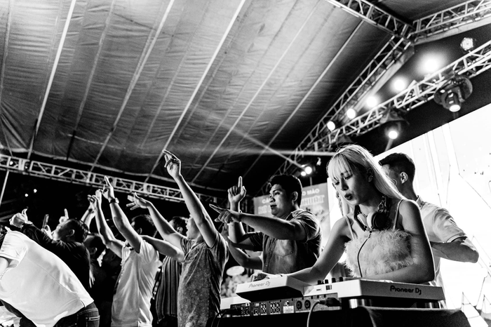 Theo cô nàng, nữ DJ có phần vất vả hơn nam đồng nghiệp