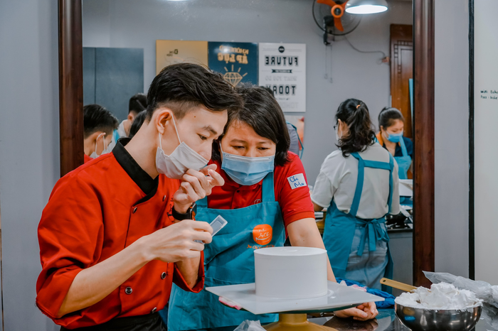 Cùng Hiệu Bánh Chú Công lan tỏa đam mê làm bánh đến các bạn trẻ Ảnh 1