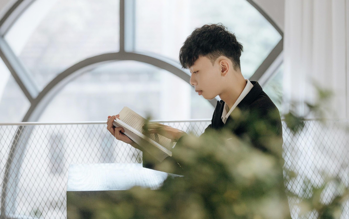 Hà Đức Hoài - Thời gian là do con người tạo ra chứ không phải là bất biến Ảnh 2