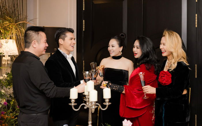 Doanh nhân Bích Nguyệt tổ chức tiệc 8/3 xa hoa bên cạnh hội bạn showbiz quyền lực Ảnh 2