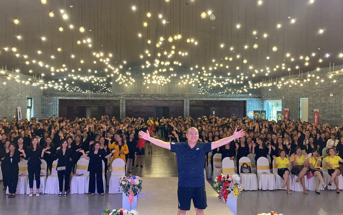 Trương Ngôn Chính - Doanh nhân 9X đứng sau loạt thương hiệu dược mỹ phẩm nổi tiếng dành cho phái đẹp Ảnh 2