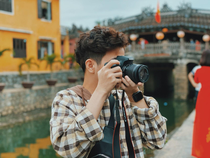 Nguyễn Tiến Long 'miệt mài' rong ruổi khắp nẻo đường để tìm kiếm cảm hứng
