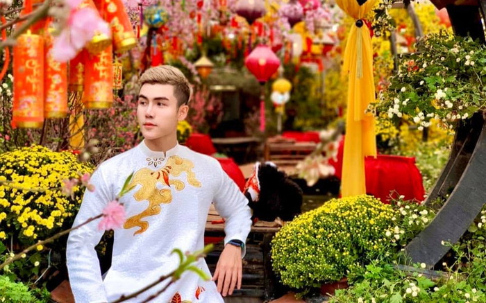 Tiktoker Phạm Anh Phi – 'Phù Thủy hô biến' của ngành phun xăm thẩm mỹ Việt Nam Ảnh 2