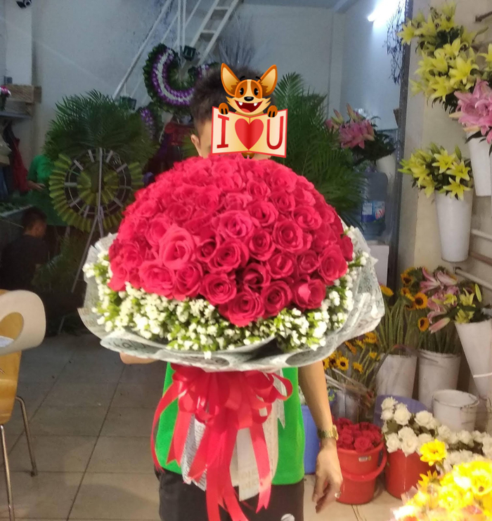 Khách hàng không chỉ cần một bó hoa tươi, đẹp mà còn phải chứa đựng những điều muốn nói