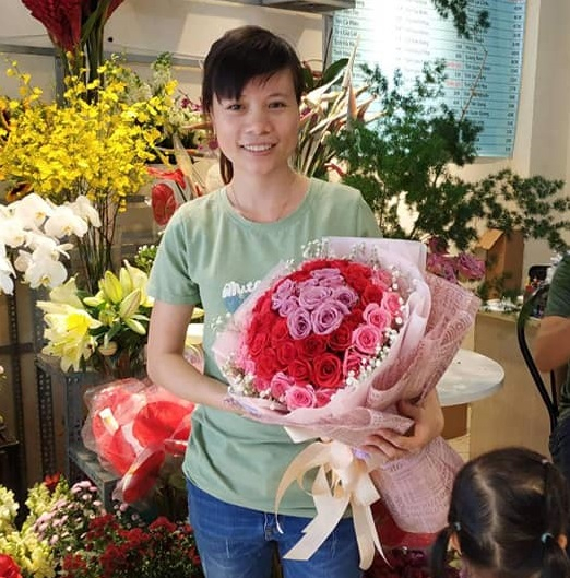 Mrhoa luôn dùng hoa tươi ngắt trực tiếp từ vườn, thiết kế bắt mắt và giao hàng tối đa 90 phút để đáp ứng mọi nhu cầu khách hàng