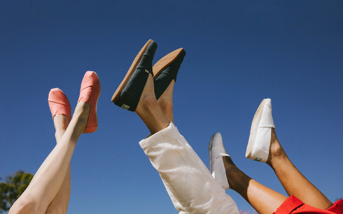 Cùng TOMS đồng hành trong chiến dịch 'WEAR TOMS – WEAR GOOD' Ảnh 2