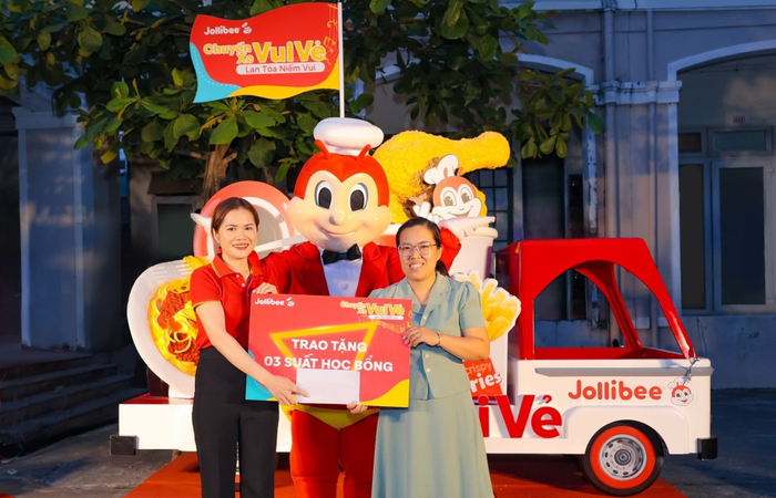 Chuyến Xe Vui Vẻ Jollibee khuấy đảo Đà Nẵng sắp lăn bánh đến Hải Phòng Ảnh 3