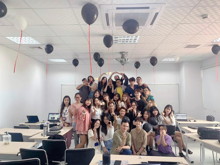  Giảng viên vừa giỏi vừa xinh, trở thành động lực đi học của sinh viên ĐH FPT Đà Nẵng Ảnh 4